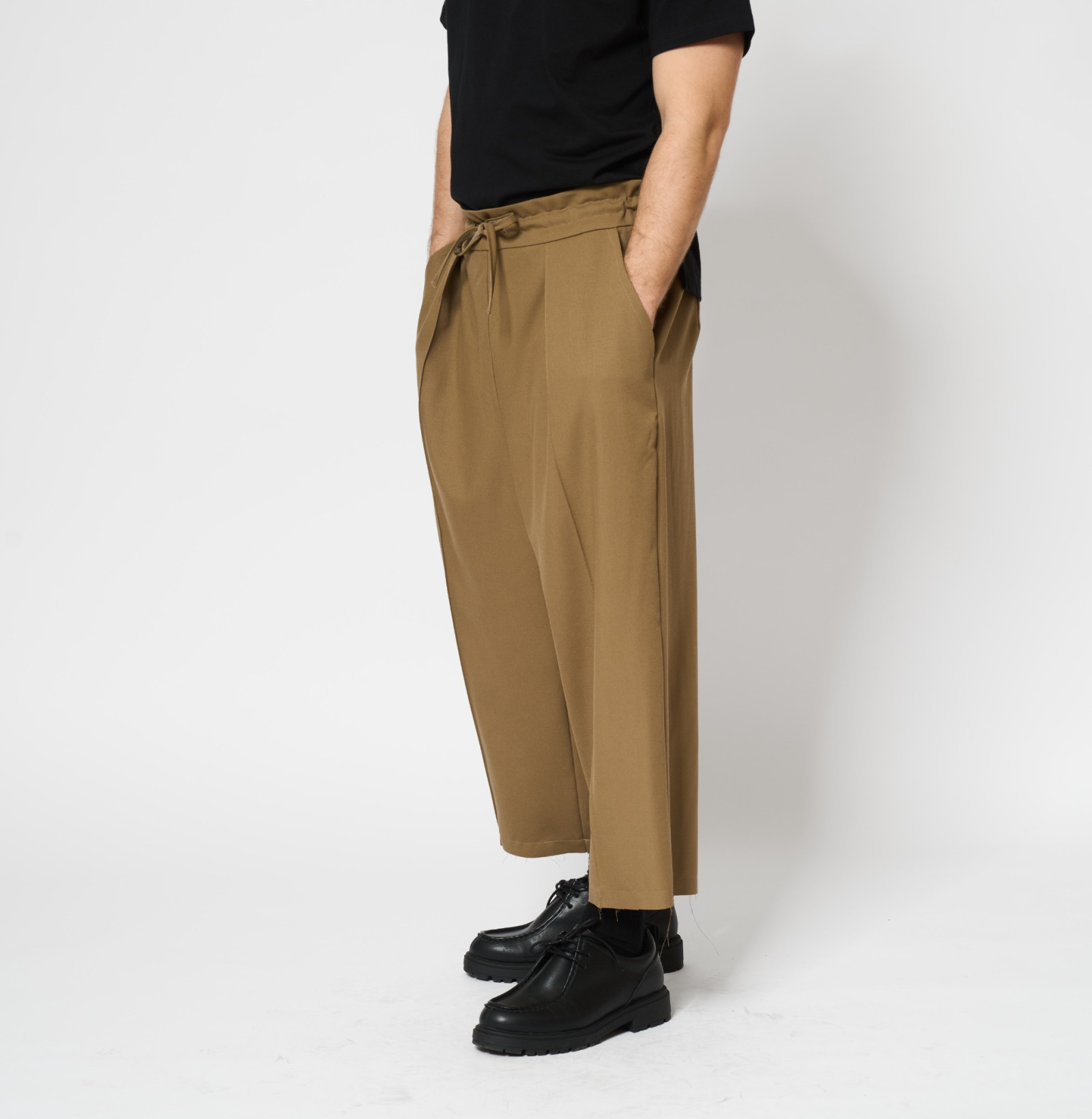 Wool Wide Pants Caramel